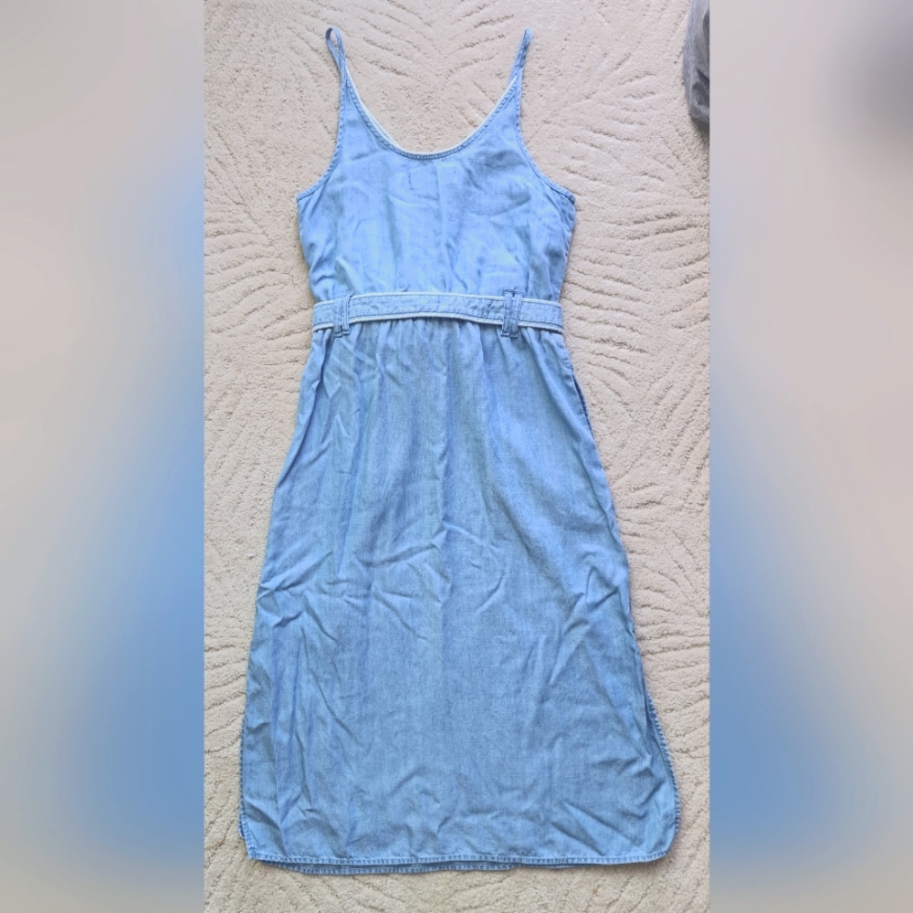 Stone and Cloth by Anthropologie Surplice-front Supersoft Chambray Midi Dress XS - Picture 9 of 12